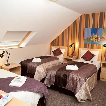 Bed & Breakfast Amber Heights 3*