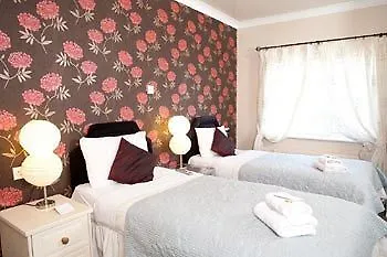 Amber Heights 3* Galway